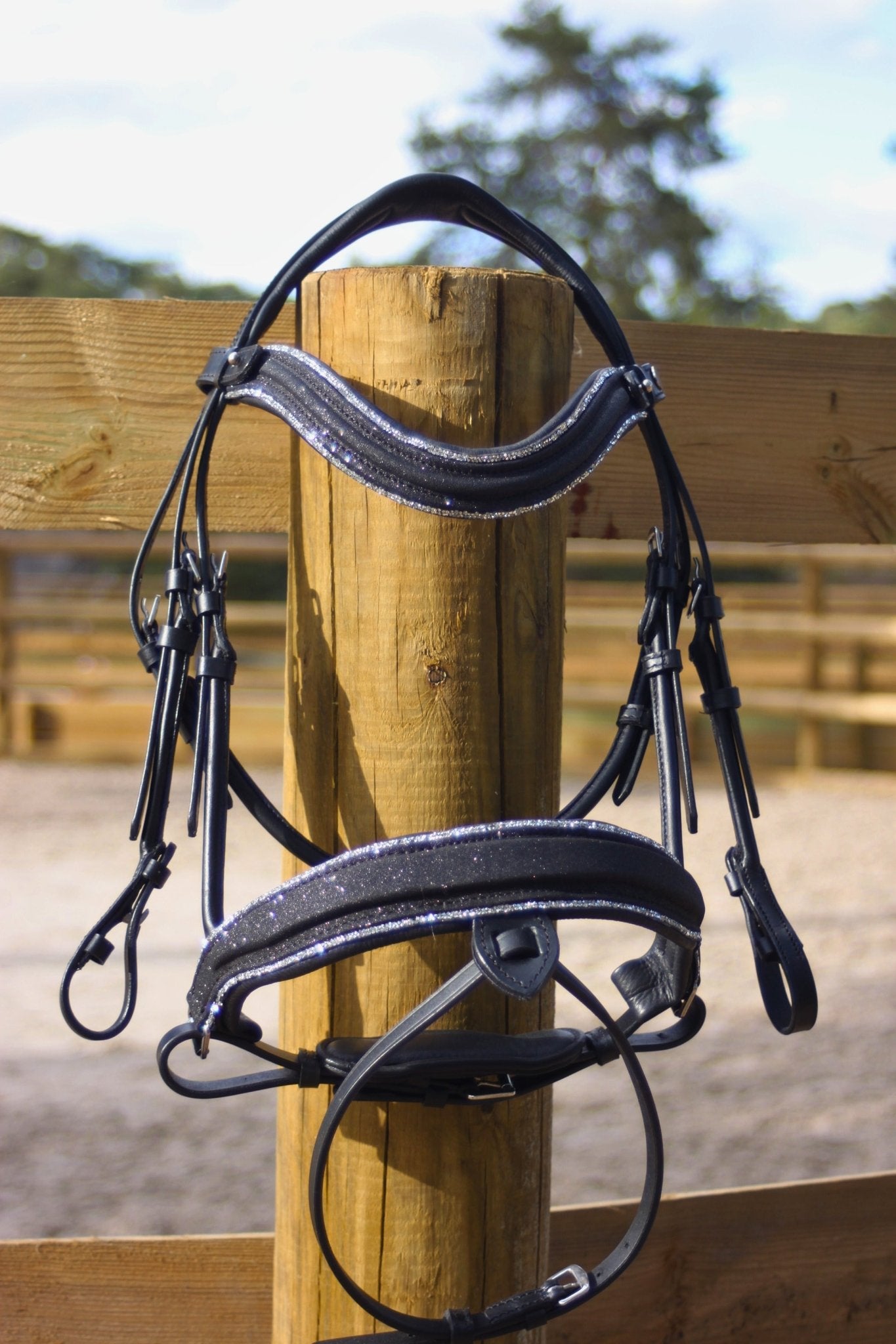 Filet anatomique en cuir et paillettes - Star - equipassion - boutique