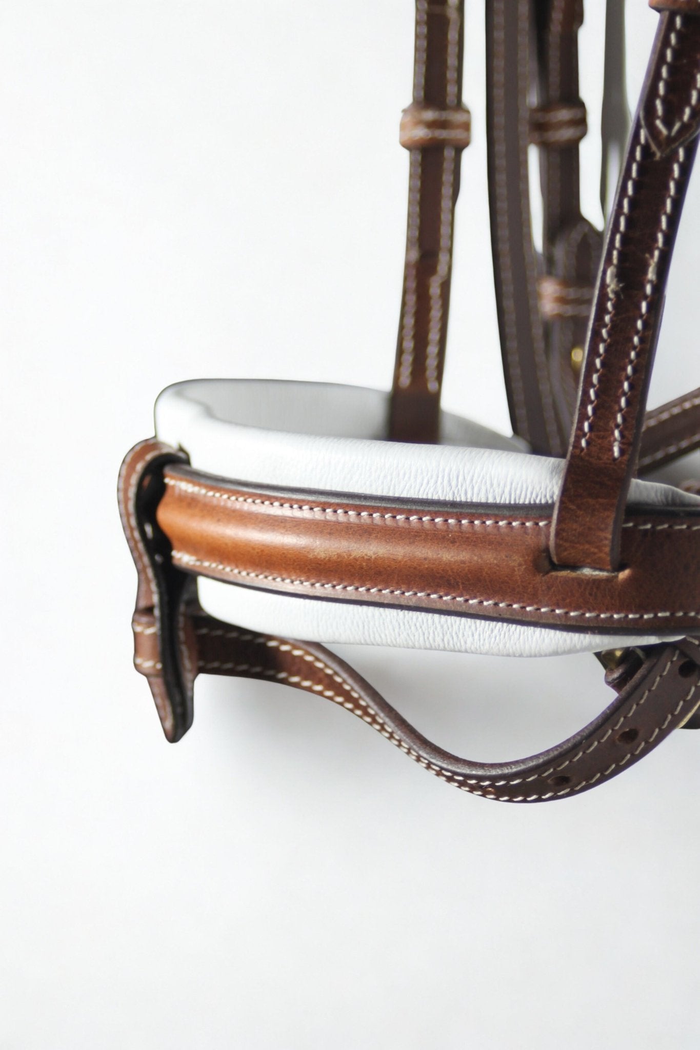 Filet noir en cuir cognac - Héritage - equipassion - boutique